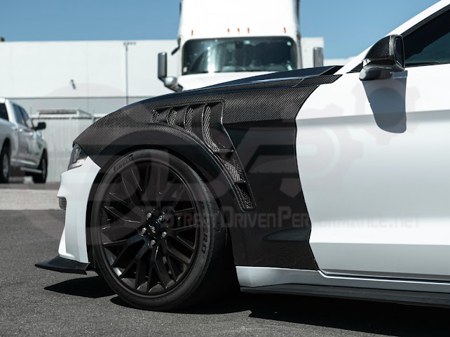 2018-2023 Ford Mustang S550 | GT500 Style Carbon Fiber Front Side Vented Fenders PAIR