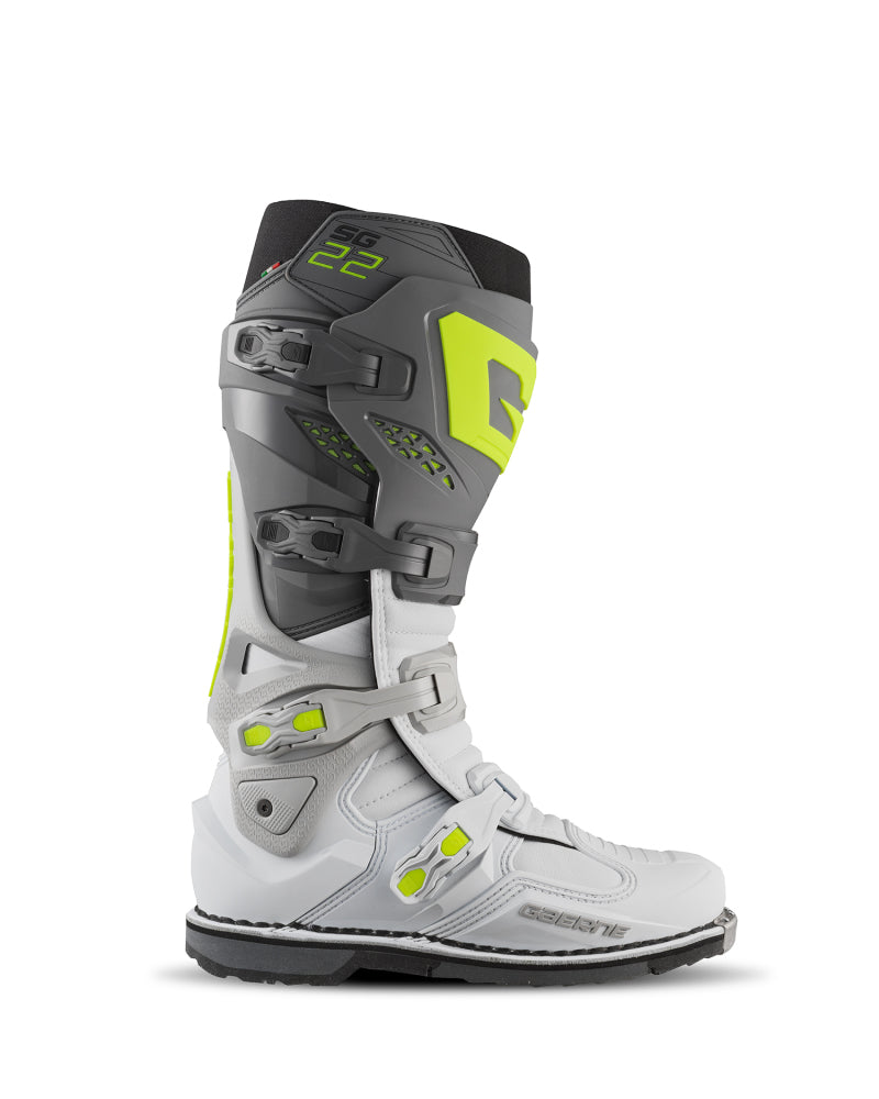 Gaerne SG22 motorcycle boots in anthracite, white, and grey, size 9.5, with protective design and sturdy construction.