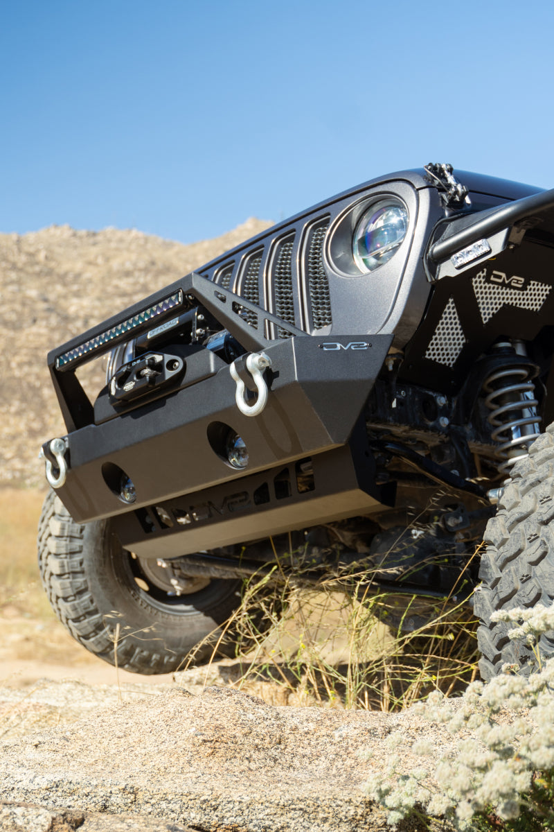 DV8 Offroad Jeep Wrangler JL/JT front bumper sway-bar disconnect motor skid plate, durable off-road protection for Jeep vehicles