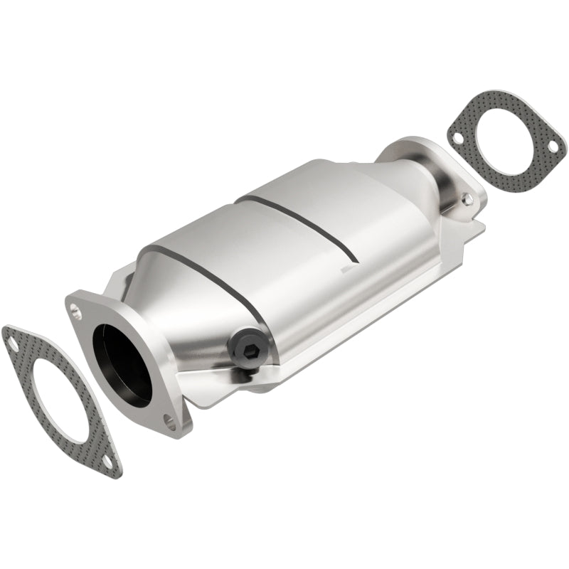 MagnaFlow Direct Fit Catalytic Converter 97-99 Nissan Maxima Rear