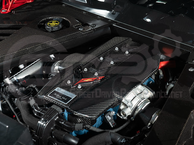 2025-Up Chevy Corvette C8 ZR1 | Dry Carbon Fiber Rear Engine Cover One-Piece