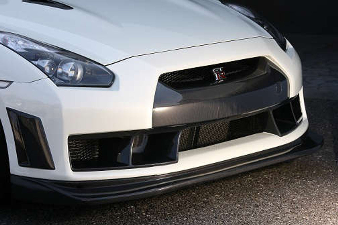 VeilSide 2009-2011 Nissan Skyline GTR R35 Ver. I Model FULL CARBON Front Bumper Spoiler (CFRP) (Can be use for 2012-2020 models LED lights delete)