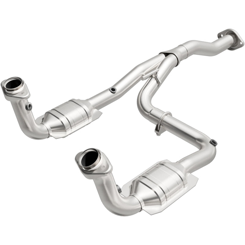 MagnaFlow Direct Fit Catalytic Converter 07 Jeep Liberty 3.7L