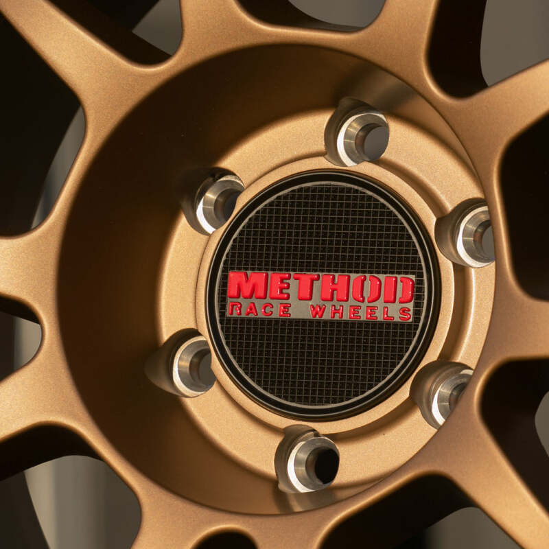 Method Wheels T080 86mm red logo snap-in wheel center cap for vehicle wheels, showcasing the branded red logo design.