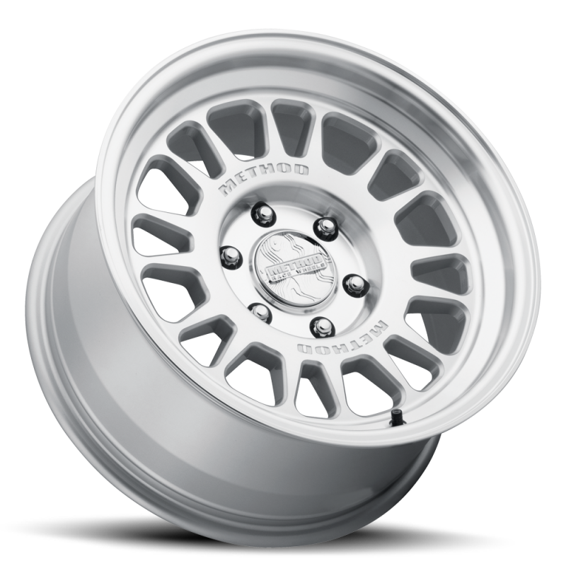 Method MR318 17x8.5 cast wheel with 6x135 bolt pattern, 0mm offset, machined finish and clear coat for off-road vehicles.