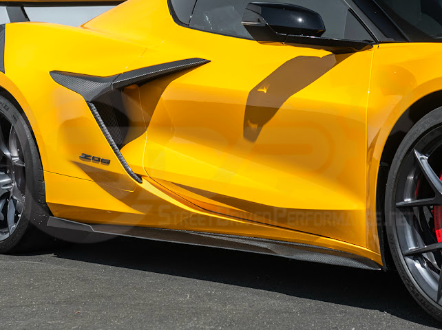 2023+ CHEVROLET CORVETTE C8 Z06/ E-RAY / ZR1 | CARBON FIBER SIDE AIR INTAKE DOOR GARNISH LOWER TRIM PAIR