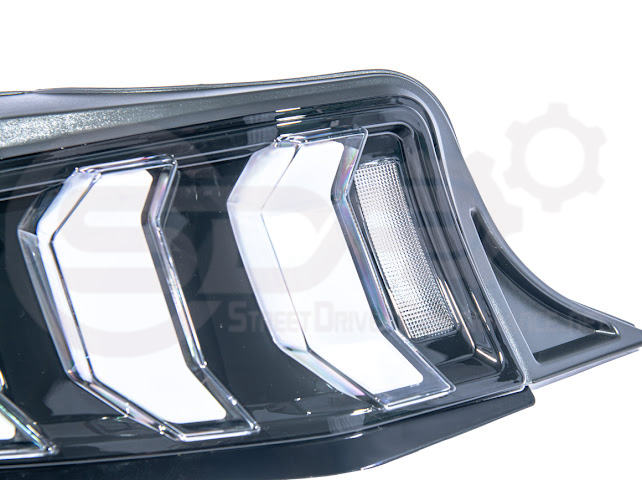 2010-2014 FORD MUSTANG S197 | S550 EURO STYLE SEQUENTIAL SIGNAL LED REAR TAILLIGHTS PAIR