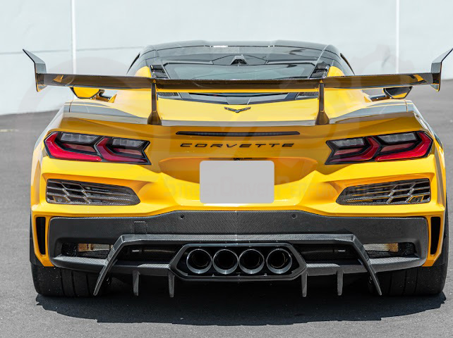2023-UP CHEVROLET CORVETTE C8 Z06 | SDP PERFORMANCE PACKAGE CARBON FIBER REAR BUMPER FINNED DIFFUSER