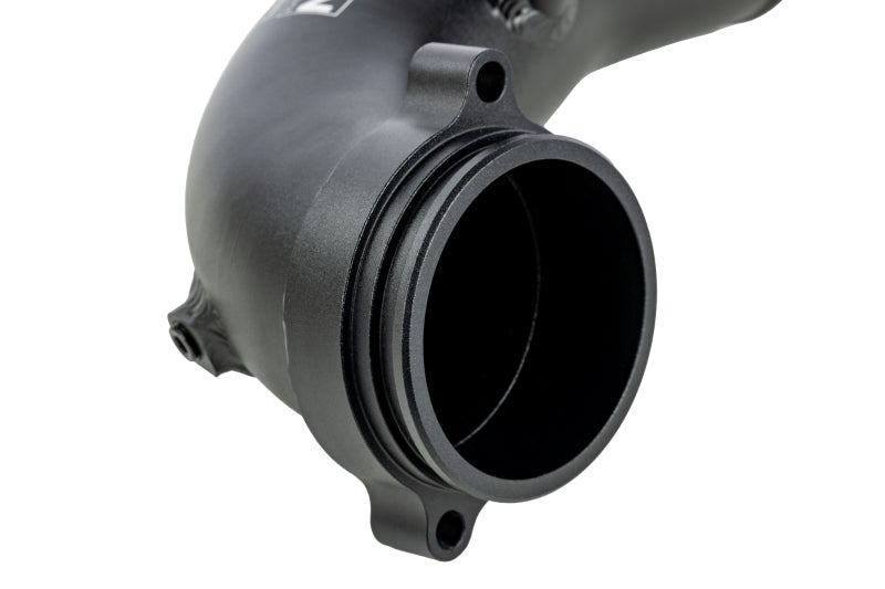 Dinan BMW G20 G22 G23 G42 B58D intercooler pipe kit with high-performance charge pipe system for enhanced engine cooling.