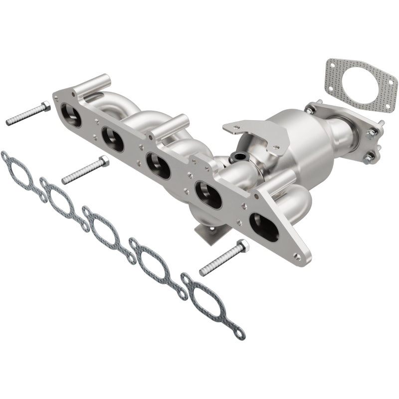 MagnaFlow Direct Fit Catalytic Converter 01-05 Volvo S60 2.4L / V70 2.4L