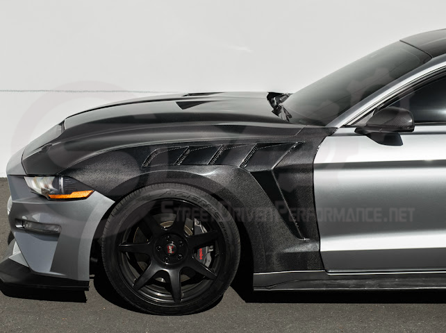 *IMPERFECTION / DISCOUNTED* 2018-2023 FORD MUSTANG S550 | GTD STYLE CARBON FIBER FRONT SIDE VENTED FENDERS