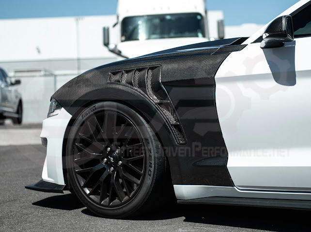 2018-2023 Ford Mustang S550 | GT500 Style Carbon Fiber Front Side Vented Fenders PAIR