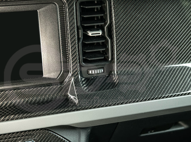 2021-UP FORD BRONCO CARBON FIBER PASSENGER SIDE DASHBOARD AC OUTLET PANEL COVER