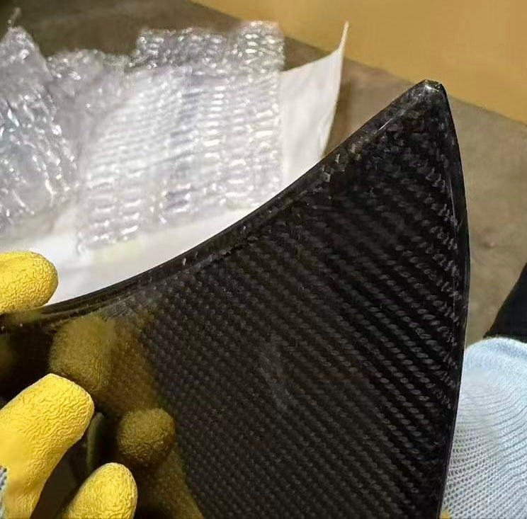 *IMPERFECTION / DISCOUNTED* 1997-2004 CHEVROLET CORVETTE C5 CARBON FIBER FRONT COWL HOOD