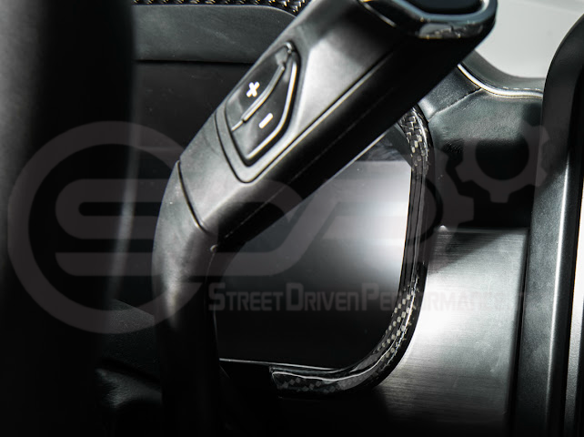 2021-UP FORD F-150 | FACTORY STYLE CARBON FIBER REAR AIR VENT & POWER OUTLET FACEPLATE COVER