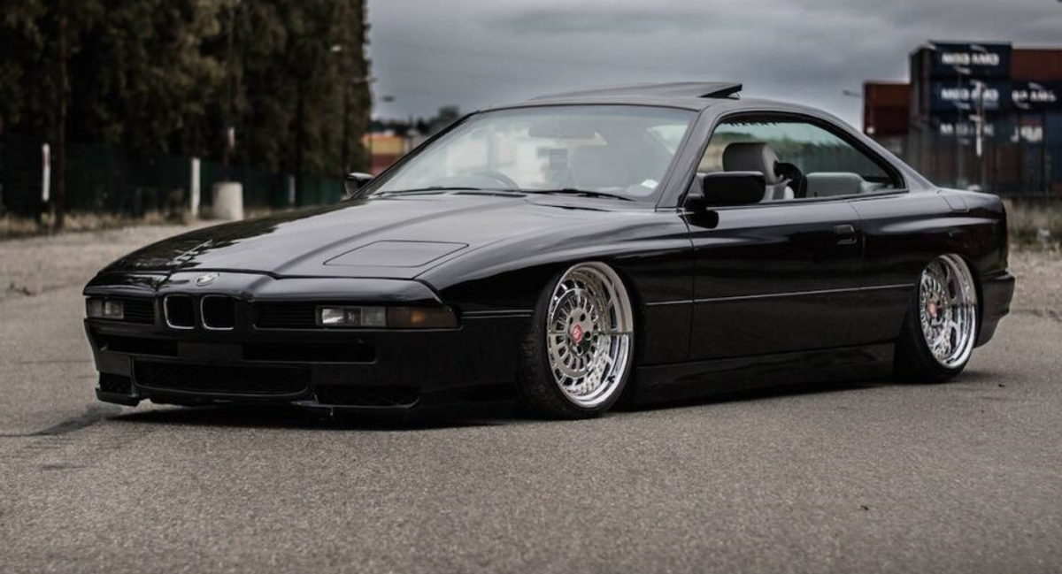Advan Carbon 1990-1999 BMW E31 8Series ALL MODELS - 840ci 850i 850ci 850csi / 2 Door Coupe OEM Design Carbon Fiber Hood