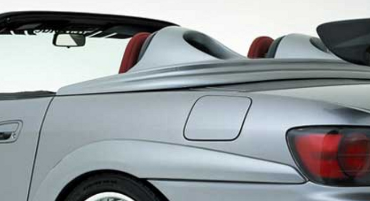 VeilSide 2000-2009 Honda S2000 AP1/ AP2 Millenium Model Carbon Rear Fender Trim (CFRP)