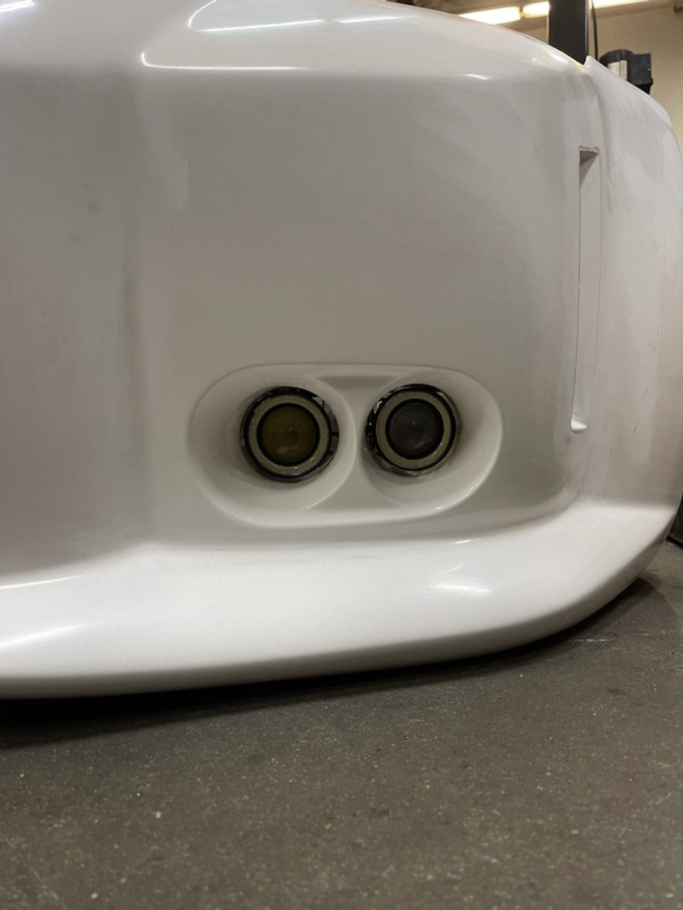Customs Made LED HALO Angel Eye 2003-2008 Nissan 350Z Fairlady Z Z33 Ver. III Model Fog Lights Set