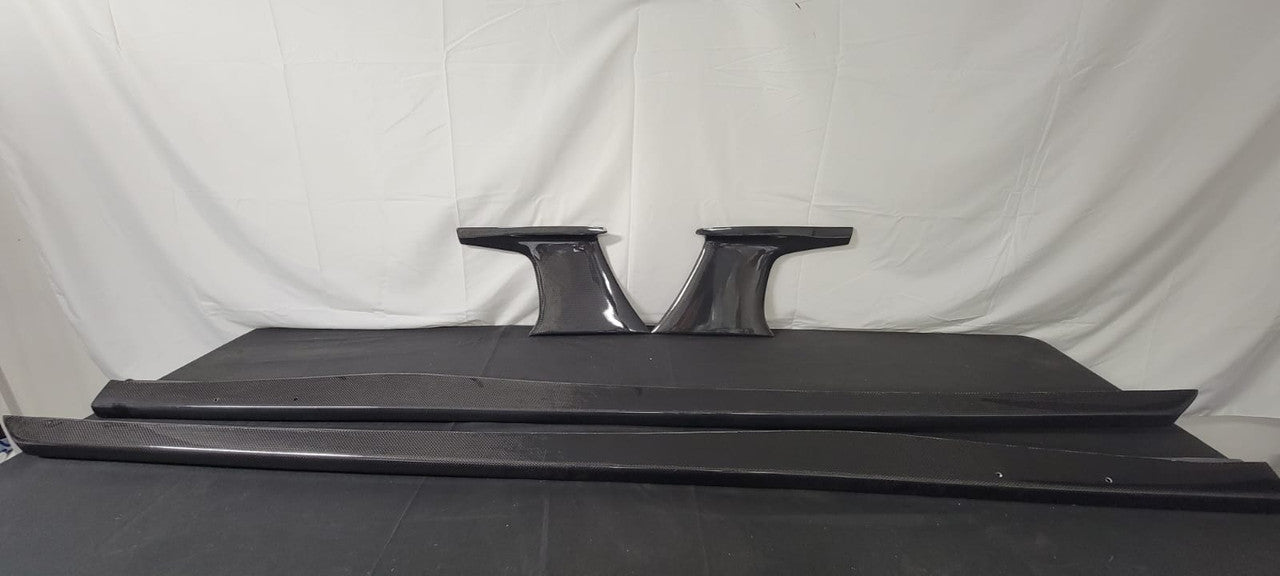 VeilSide 2009-2023 Nissan 370Z Ver. I Model FRP with CARBON Accents Side Skirts (FRP/ CFRP) Pair (Does Not Fit Nismo Model)