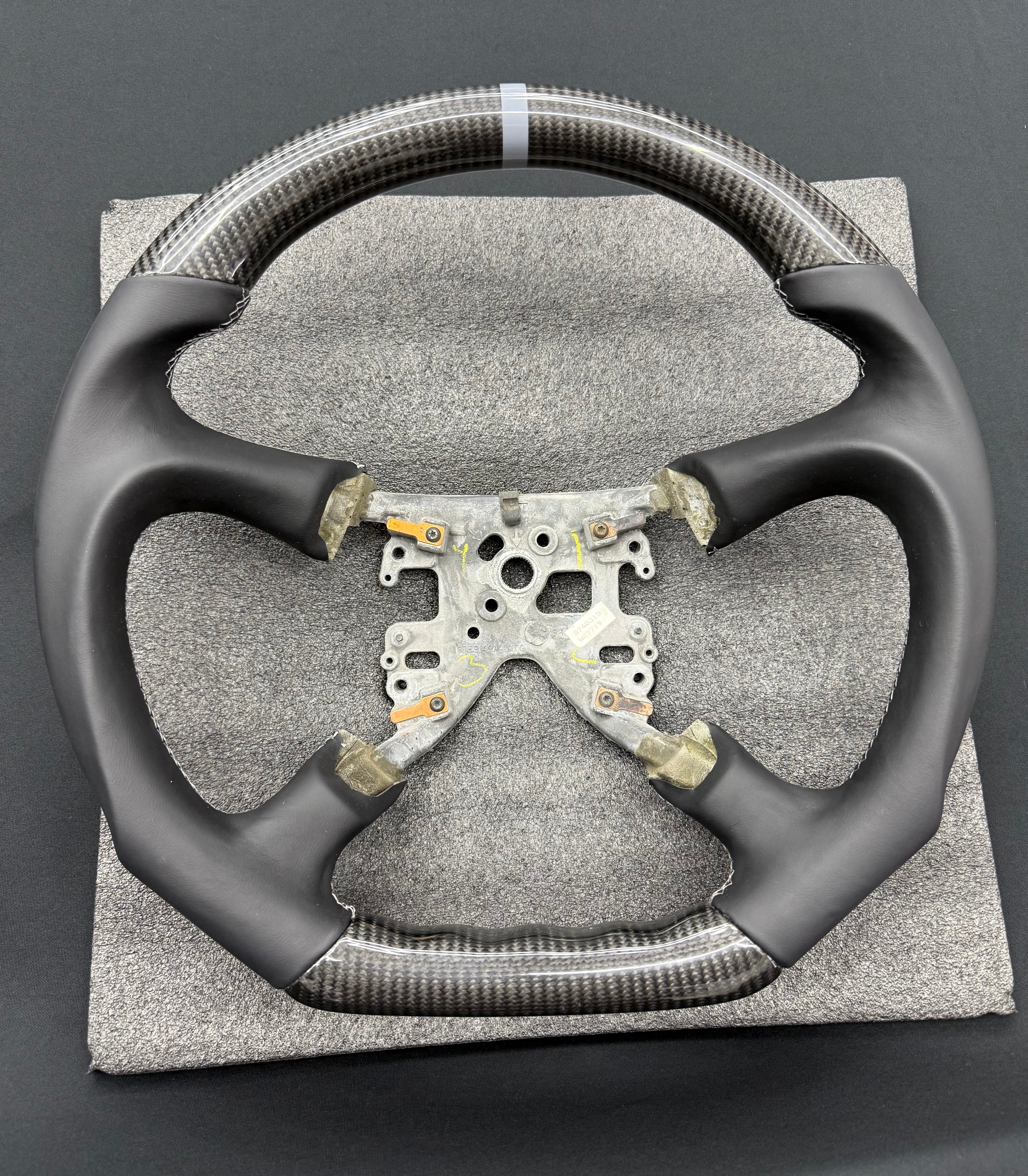 RCSB, NBS Truck, GMC Sierra /Yukon, Chevrolet Silverado, Cadillac Escalade - Carbon Fiber or Leather Steering Wheel with Perforated or Smooth Leather Hand Grips (IN STOCK READY TO SHIP)