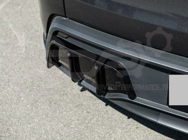 2025-Up Tesla Model Y | Fast Style Glossy Black Rear Bumper Finned Diffuser
