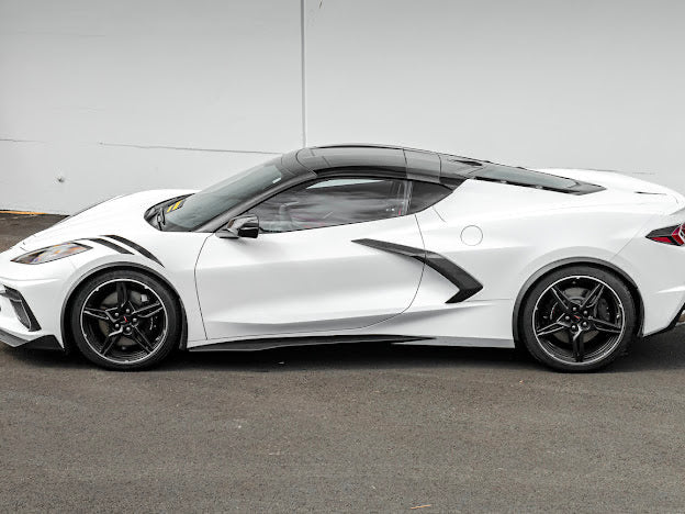 2020+ CHEVROLET CORVETTE C8 CARBON FIBER SIDE WHEEL FENDER PAIR