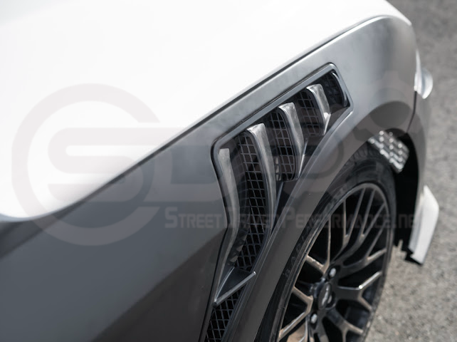 2018-2023 FORD MUSTANG GT500 KR STYLE FRONT SIDE VENTED FENDERS PAIR