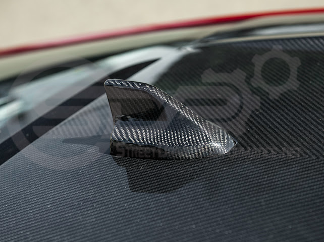 2024-Up Ford Mustang S650 | Carbon Fiber Tape-On Roof Shark Fin Antenna Cover