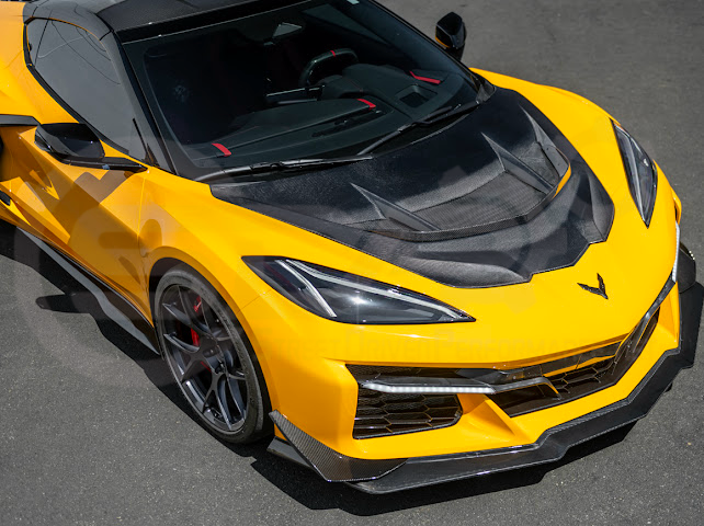 *IMPERFECTION / DISCOUNTED* 2020+ Corvette C8 | ZR1 Style Replica CARBON FIBER Front Hood