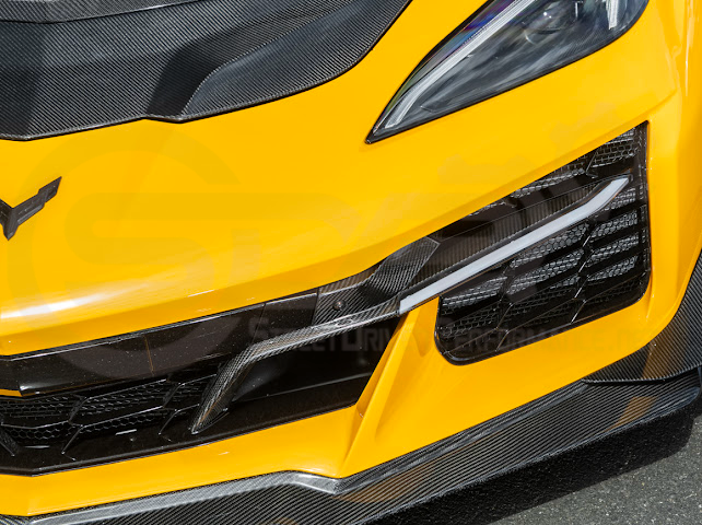 2023+ CHEVROLET CORVETTE C8 E-RAY & Z06 | FACTORY OEM STYLE GLOSSY BLACK FRONT RADIATOR MESH GRILLE GUARD
