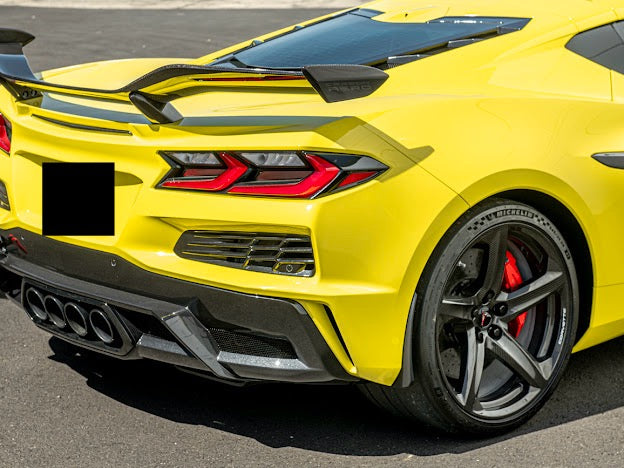 2023+ CHEVROLET CORVETTE C8 Z06 & E-RAY | MATTE BLACK XL EXTENDED FRONT SPLASH GUARD