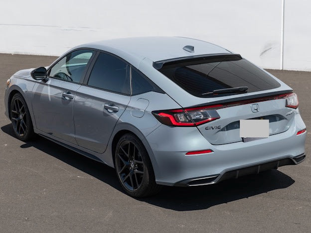2022-UP HONDA CIVIC HATCHBACK | JDM STYLE REAR ROOF WINDOW VISOR