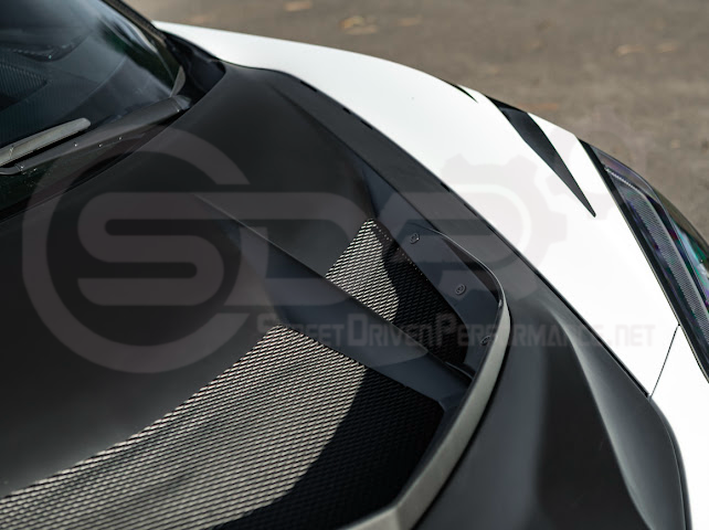 2020-PRESENT CHEVROLET CORVETTE C8 | ZR1 REPLICA STYLE  MATTE BLACK FRONT VENTED HOOD