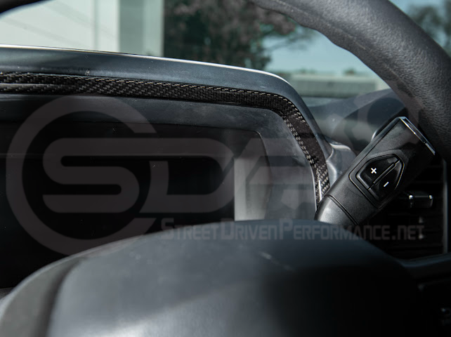 2021-UP FORD F-150 | FACTORY STYLE CARBON FIBER REAR AIR VENT & POWER OUTLET FACEPLATE COVER
