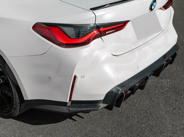 2021-PRESENT BMW G82/G83 M4 | 3D STYLE CARBON FIBER REPLACEMENT 3PCS REAR DIFFUSER APRON