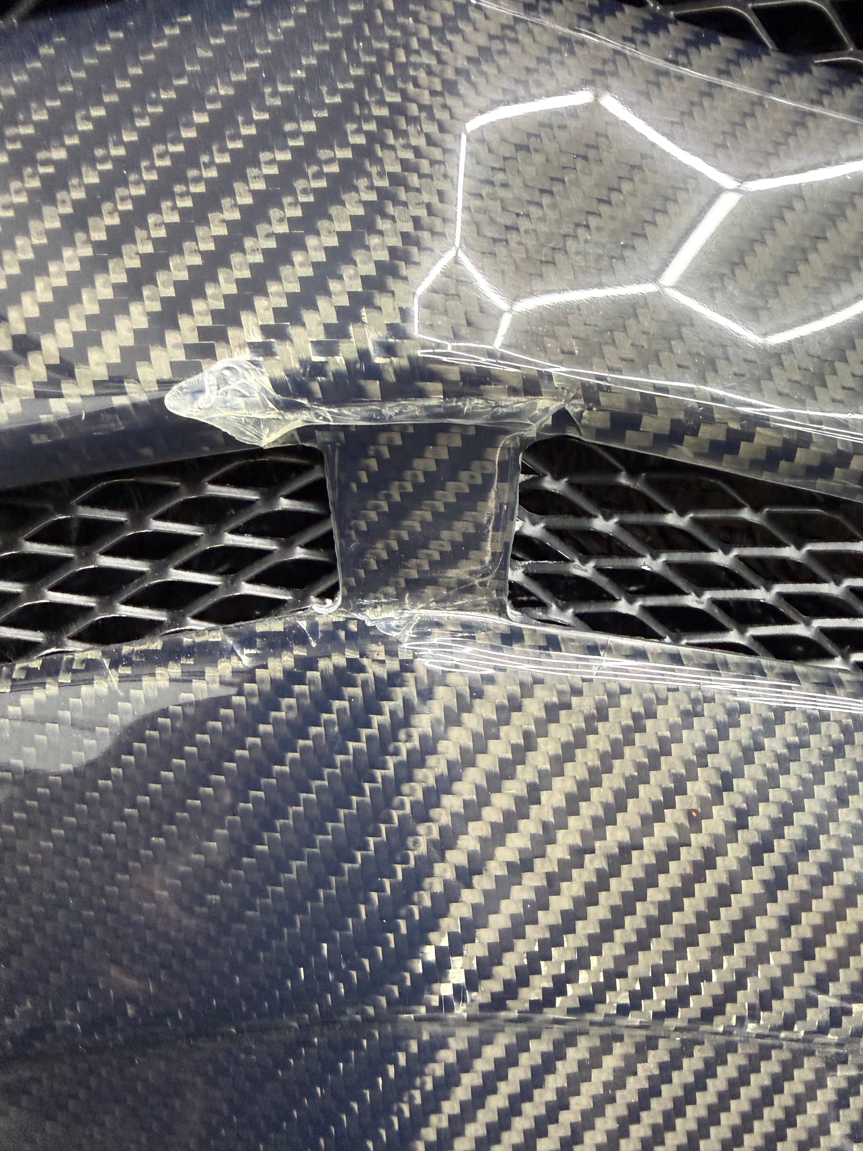*IMPERFECTION/ DISCOUNTED* 2019-2020 Cadillac CT6  | Aggressive Style Carbon Fiber Vented Hood (All Models)