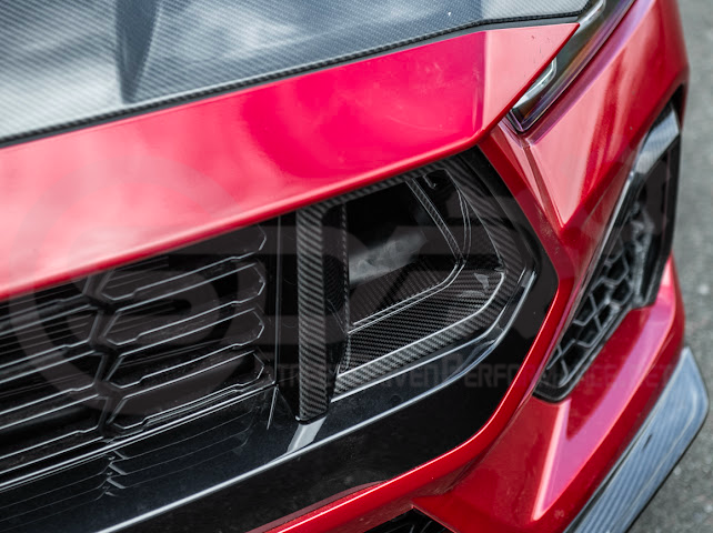 2024-Up Ford Mustang GT | DarkHorse Style CARBON FIBER Side Grille Air Intake Bezel Pair