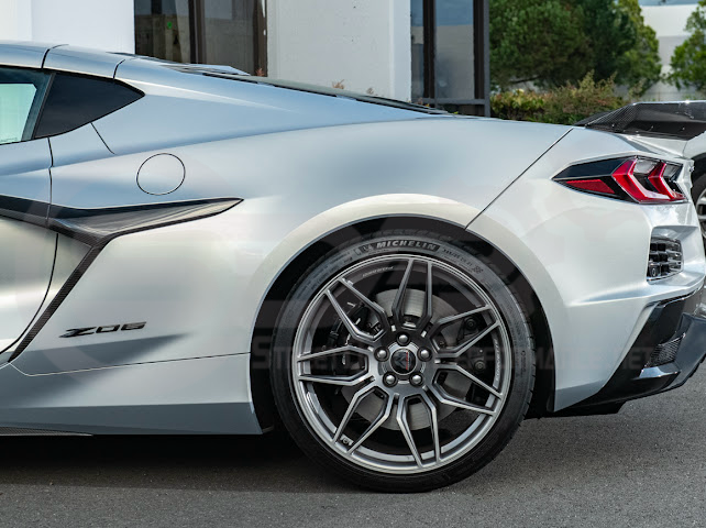 2023-Up CORVETTE C8 Z06 / E-RAY / ZR1 | CARBON FIBER 1.5 INCH EXTENDED REAR SPOILER WING WICKER BILL WINGLETS PAIR