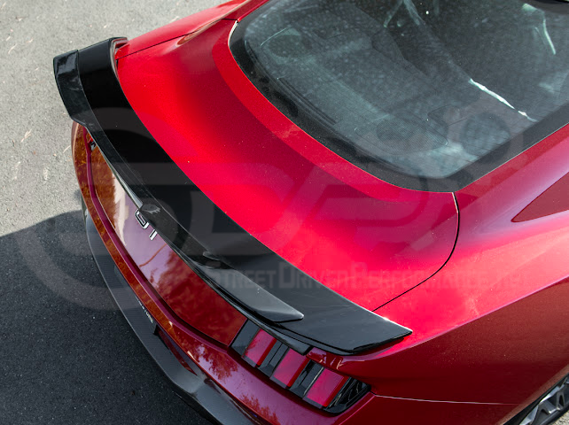 2024-UP FORD MUSTANG | DARKHORSE STYLE GLOSSY BLACK REAR TRUNK LID GURNEY FLAP WICKERBILL WING SPOILER