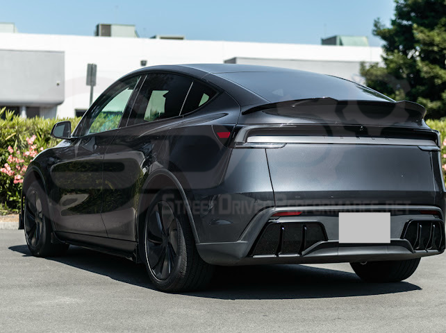 2025-Up Tesla Model Y | Fast Style Glossy Black Rear Bumper Finned Diffuser