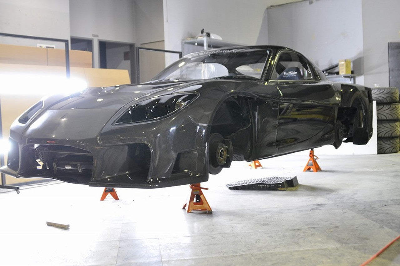 VeilSide 1993-2002 Mazda RX7 FD3S Fortune7 Model Carbon Hood