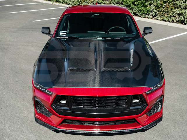 2024-UP FORD MUSTANG S650 | S550 SUPER SNAKE STYLE CARBON FIBER FRONT VENTED HOOD