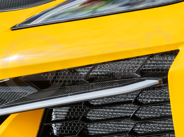 2023+ CHEVROLET CORVETTE C8 E-RAY & Z06 | FACTORY OEM STYLE GLOSSY BLACK FRONT RADIATOR MESH GRILLE GUARD