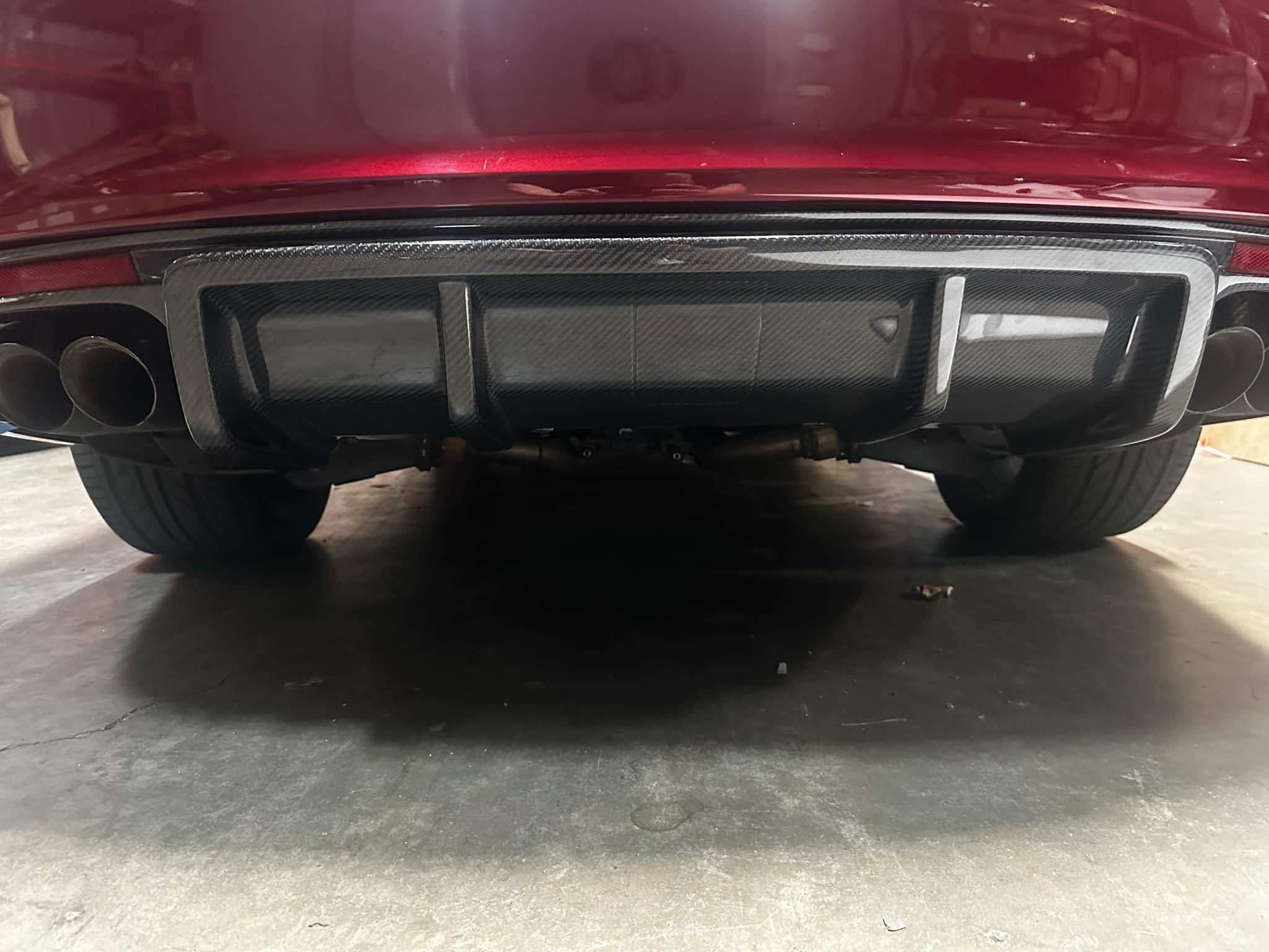 *IMPERFECTION / DISCOUNTED* 2008-2009 PONTIAC G8 CARBON FIBER GXP STYLE REAR DIFFUSER