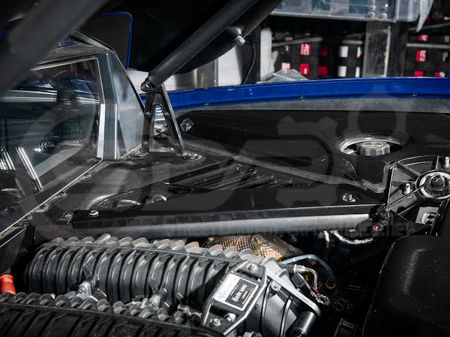2020+ CHEVROLET CORVETTE C8 COUPE | GM FACTORY STYLE ENGINE BAY PANEL COVER (1-PIECE VERSION)