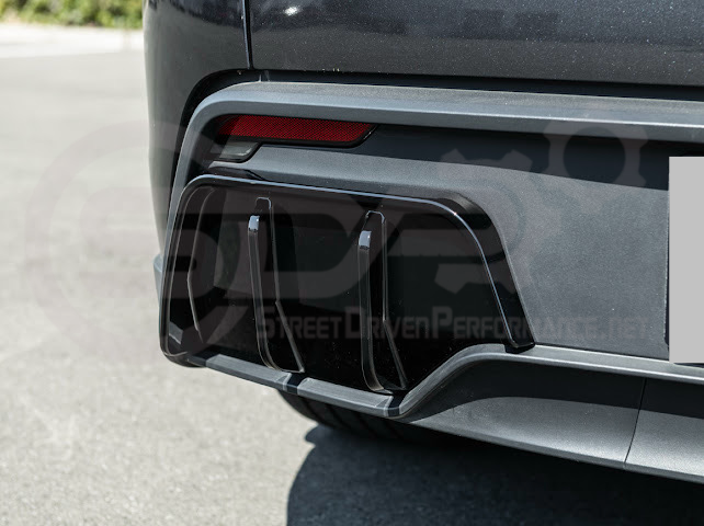 2025-Up Tesla Model Y | Fast Style Glossy Black Rear Bumper Finned Diffuser