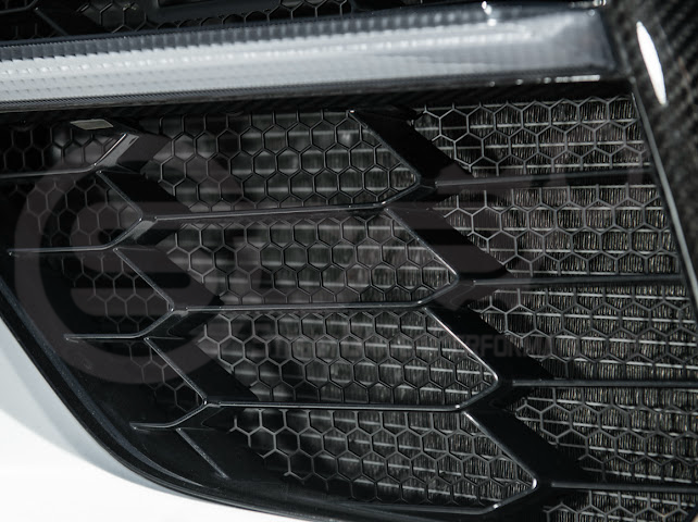 2020+ CHEVROLET CORVETTE C8 STINGRAY & Z51 | FACTORY OEM STYLE GLOSSY BLACK FRONT BUMPER LOWER AIR INLET MESH GRILLE GUARDS
