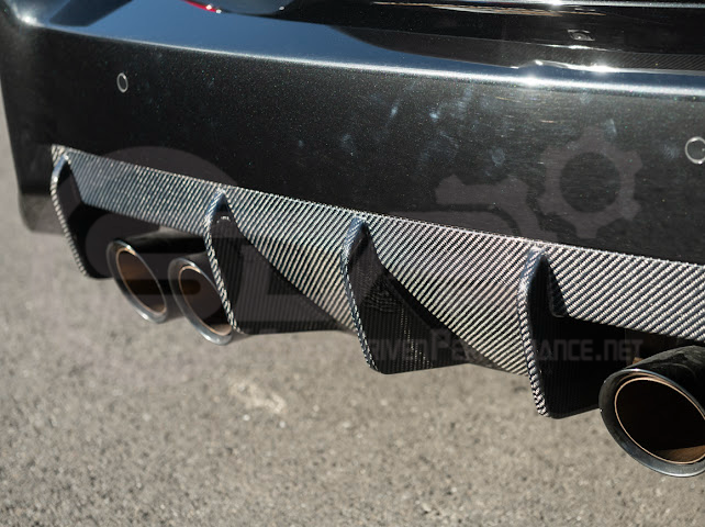 2023-UP BMW G87 M2 | M-SPORT PERFORMANCE V2 STYLE CARBON FIBER REAR BUMPER DIFFUSER