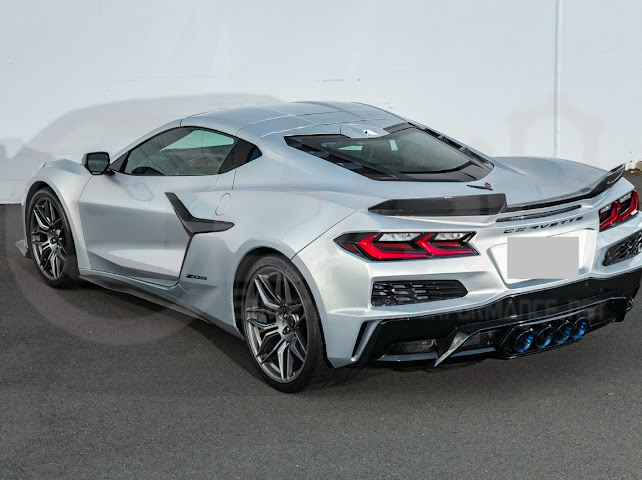 2023-Up CORVETTE C8 Z06 / E-RAY / ZR1 | Z06 FACTORY STYLE CARBON FIBER REAR SPOILER WING WITH 1.5 INCH EXTENDED WICKERBILL WINGLETS