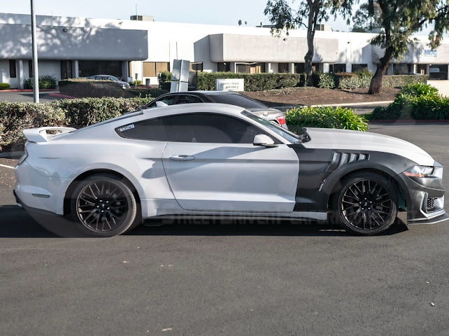 2018-2023 FORD MUSTANG GT500 KR STYLE FRONT SIDE VENTED FENDERS PAIR